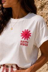 T-shirt Happy Vibes ( C )