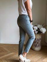Jeans Mum Emily Special Blue Grey (3 longueurs de jambe/ Pré-commande 7 Jours)