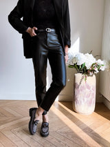 Jeans Mum Emily Simili Cuir Noir (pré_commande 7 jours)